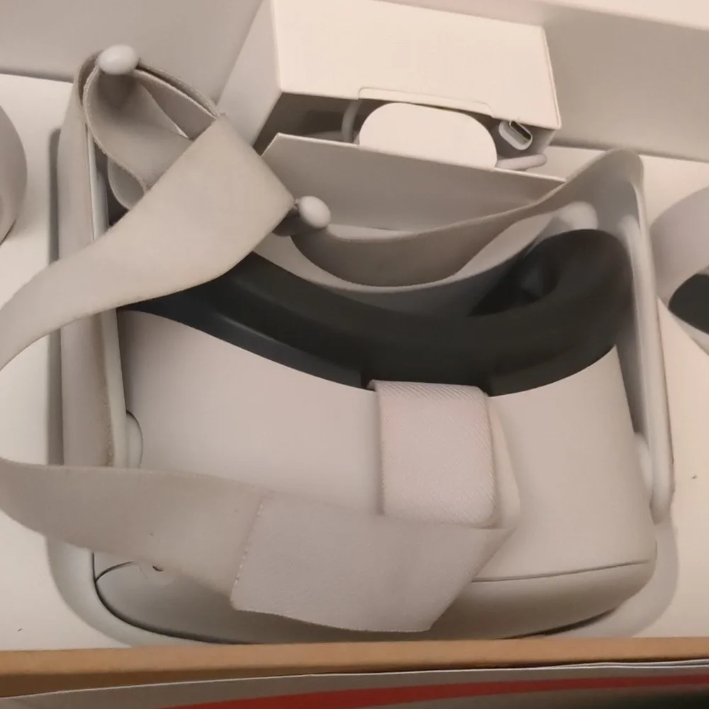 Virtual Reality Headset